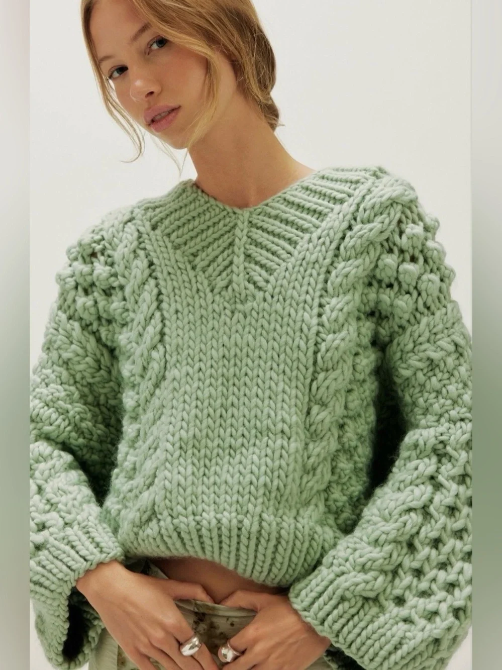 ▪️NWT Mr Mittens/Free People Honey V-Neck Sweater